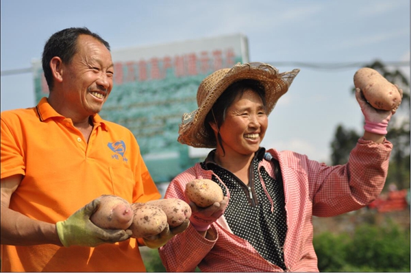 圖2:正當(dāng)谷雨弄晴時(shí)_副本.jpg 圖2:正當(dāng)谷雨弄晴時(shí)_副本.jpg